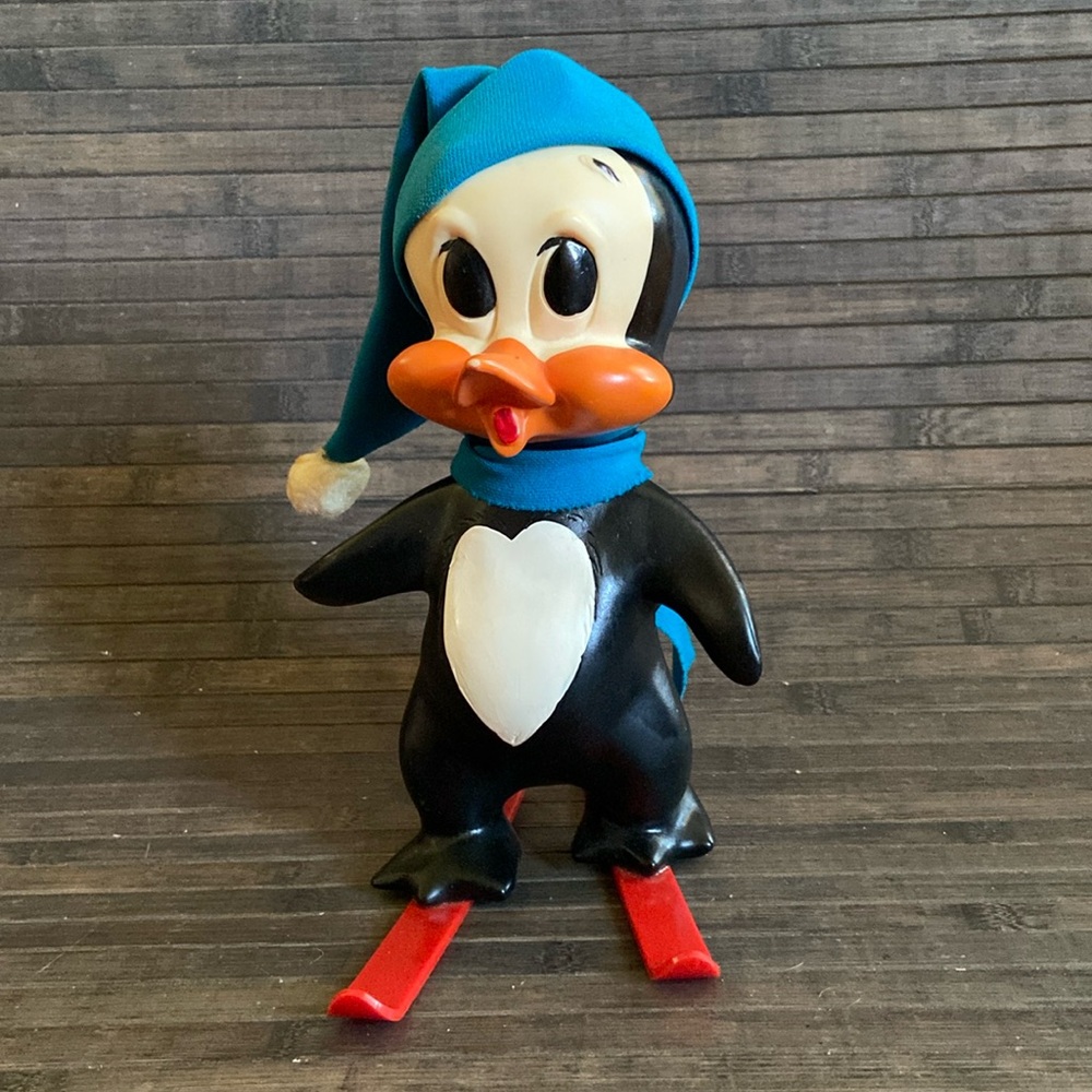 Rare Vintage 1972 Chilly Willy Penguin Bank Royal Industries